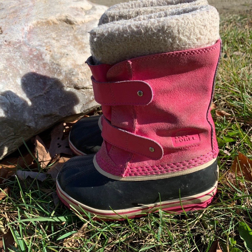 Sorel yoot pak boots